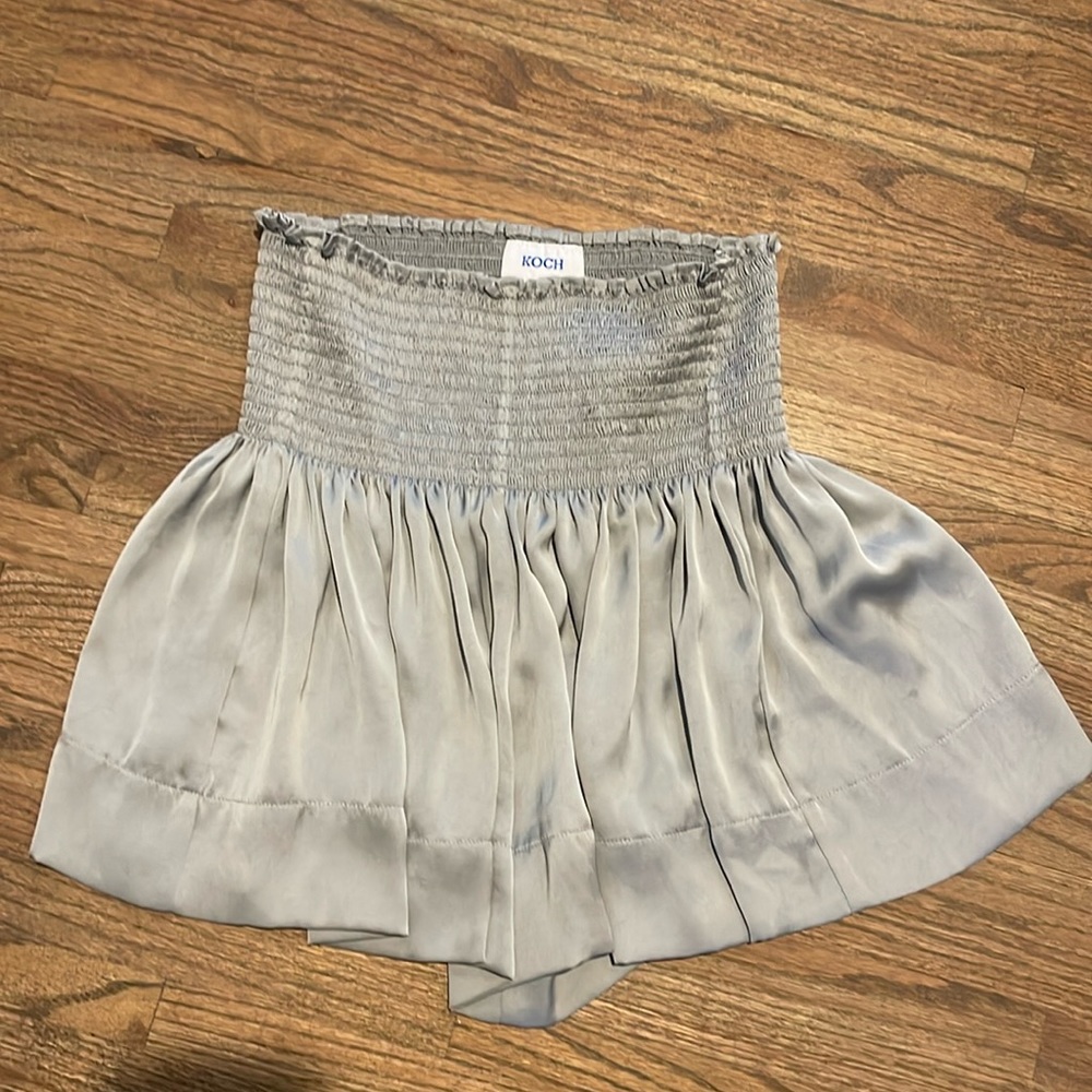 The KOCH Erika skirt in Medium silver polysatin